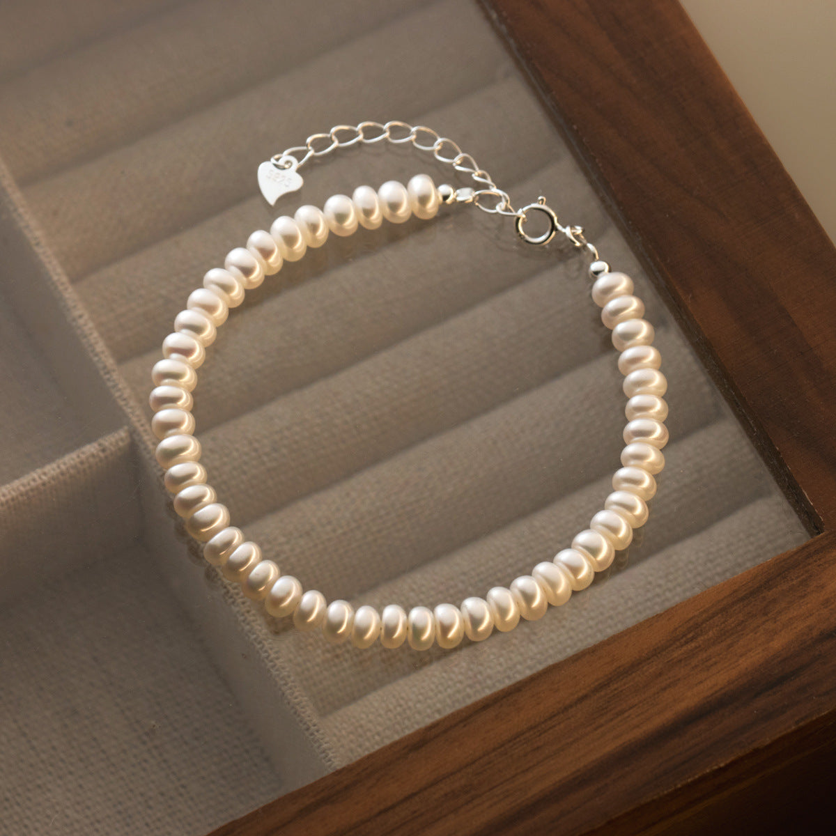 Women's Fashion Pearl French Vintage Jewelry